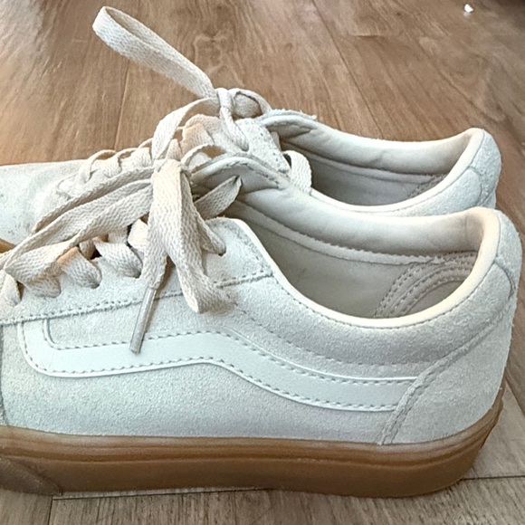 Vans Women Beige Suede Sneakers - Picture 2 of 11